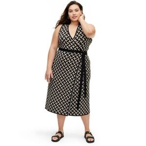 Women’s collared sleeveless vintage weave neutral sweaterknit midi wrap dress